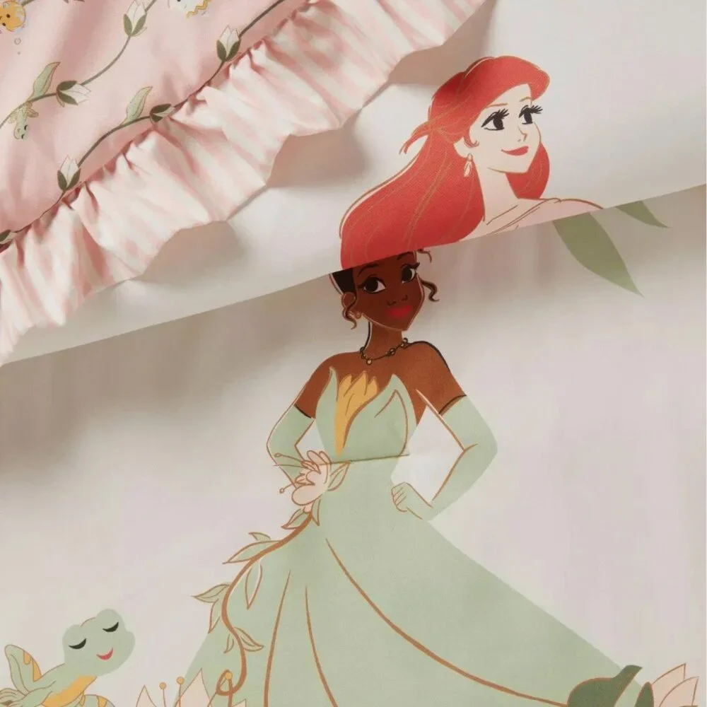 NWT Disney x Pillowfort Princess Vine Kids' Comforter Set TWIN